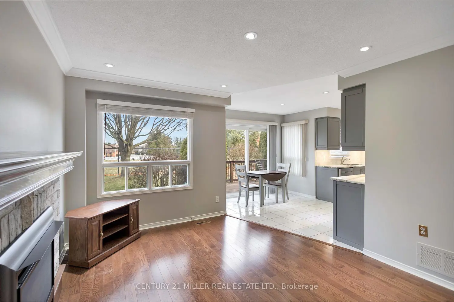 Additional image 6 of 2185 Vista Drive