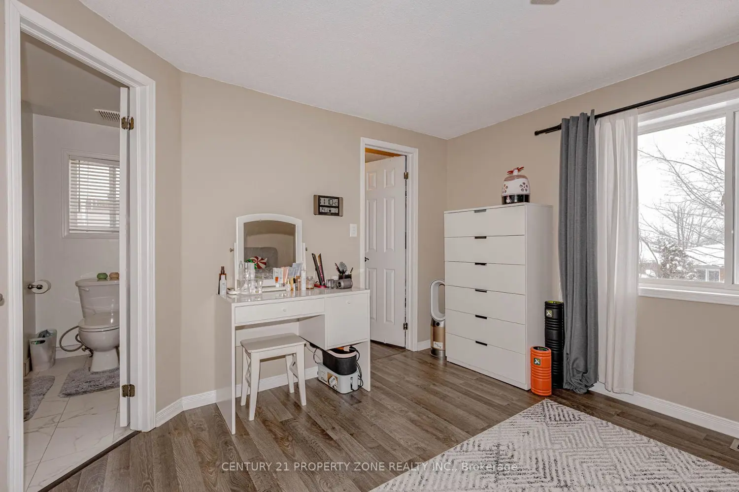 Additional image 12 of 13 White Elm Road