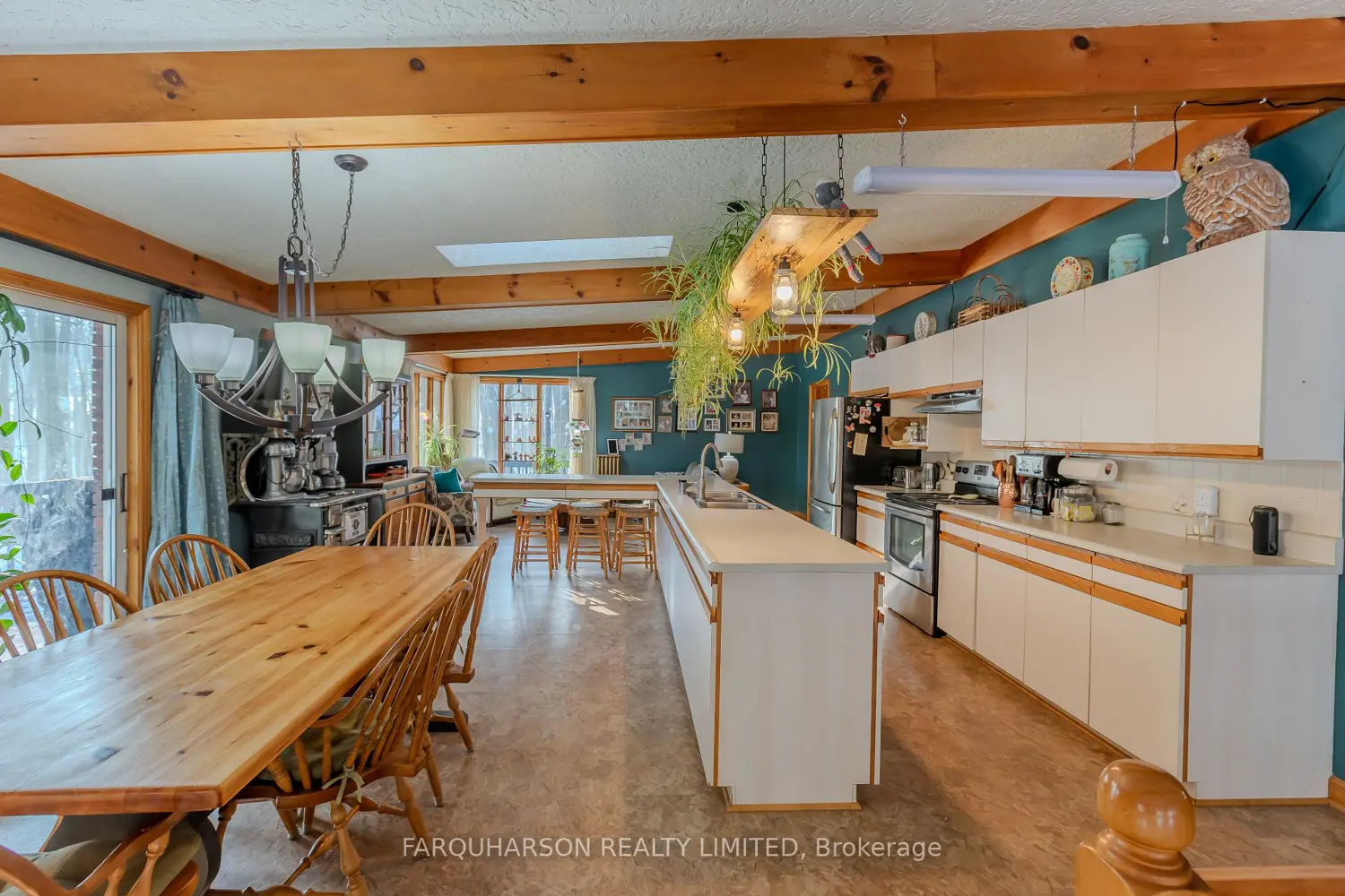 Additional image 9 of 159 Highway 47 Highway