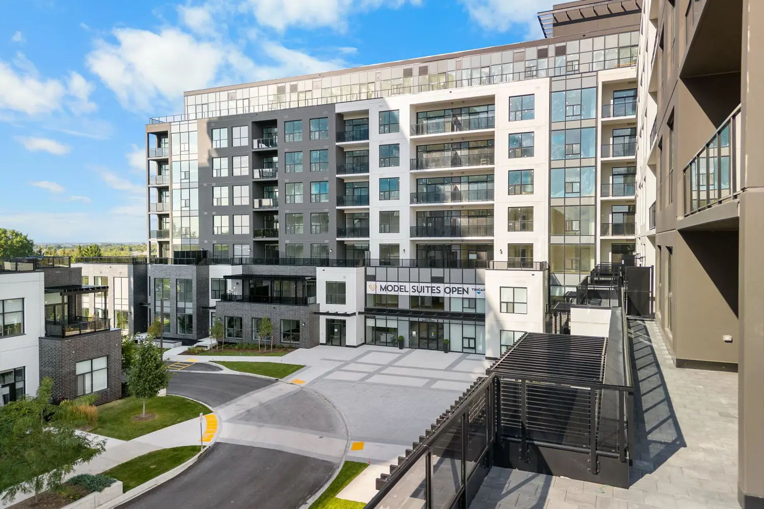 Additional image 12 of 1882 Gordon Street 318