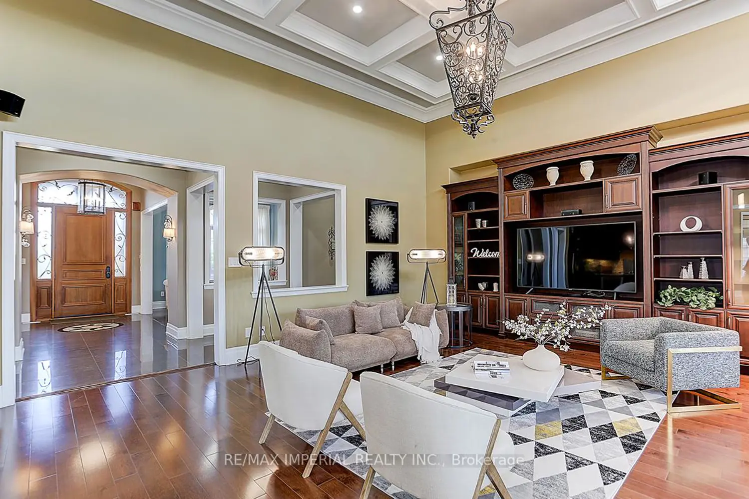 39 Fiorello Court photo 4