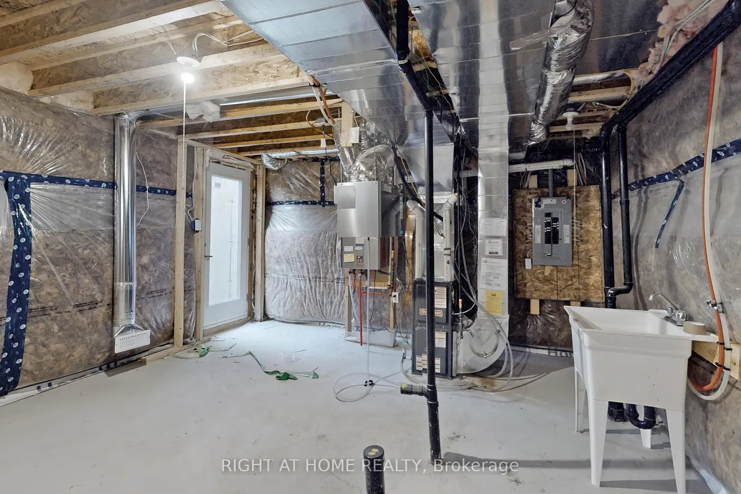 Additional image 9 of 40 Ainslie Hill Crescent