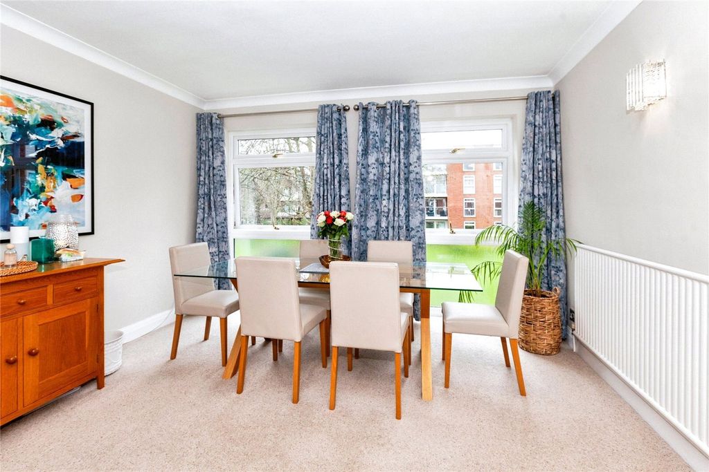 Additional image 8 of 2 bed flat for saleGrosvenor Drive, Maidenhead, Berkshire SL6