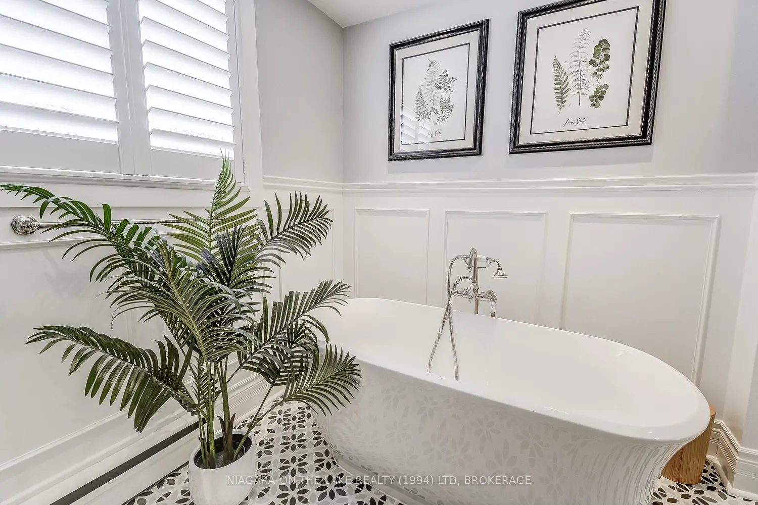 Additional image 16 of 58 Johnson Street