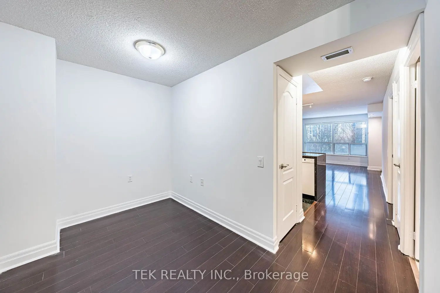 Additional image 4 of 21 Hillcrest Avenue 308