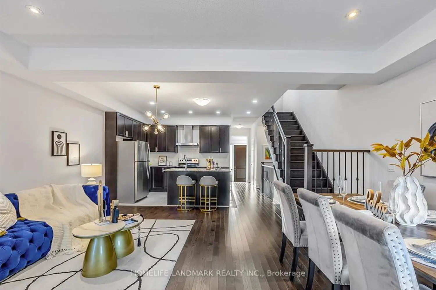 Additional image 3 of 100 Christine Elliot Avenue