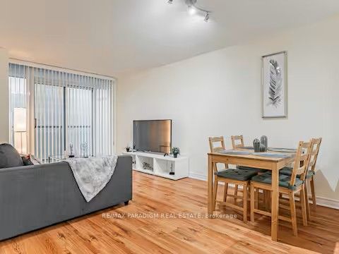 Additional image 5 of 3703-30 Grand Trunk Crescent, Toronto, ON, M5J 3A4