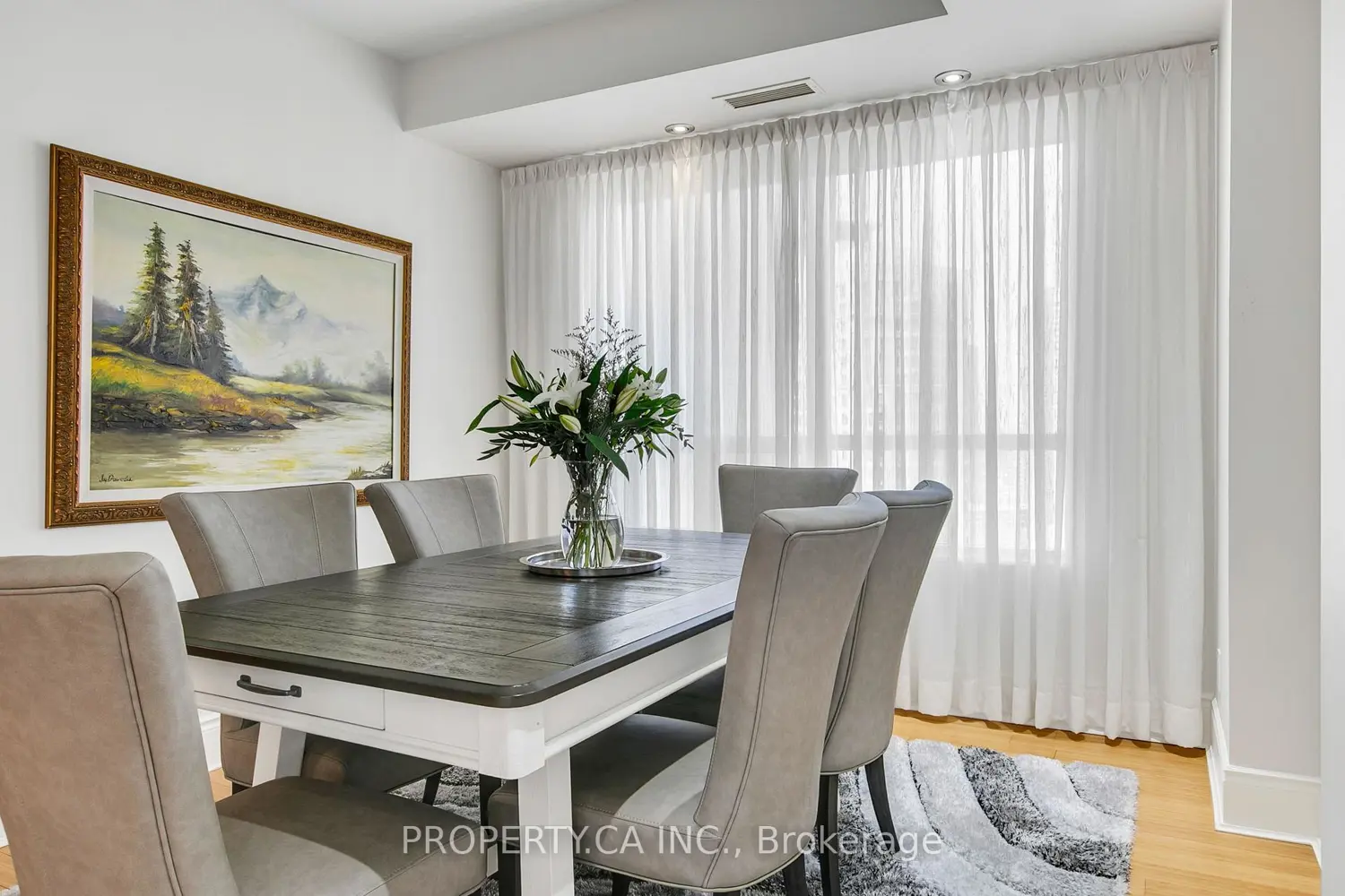 Additional image 6 of 3880 Duke Of York Boulevard 2804