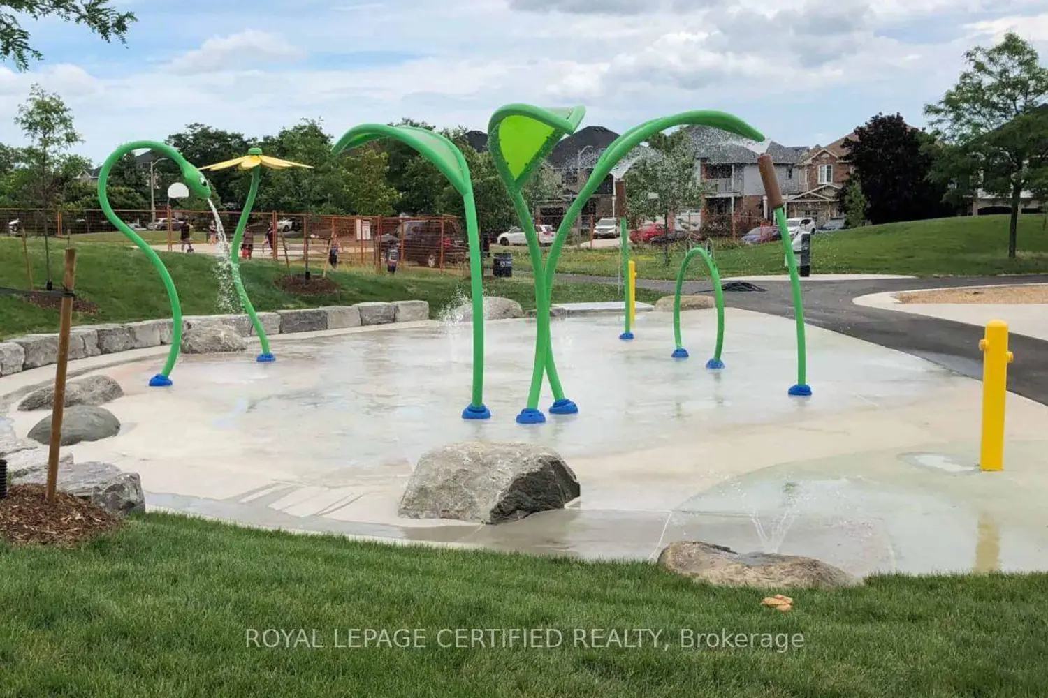 Additional image 2 of 5126 Des Jardines Drive