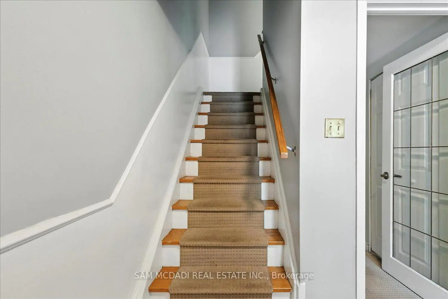 Additional image 2 of 1211 Eighth Line