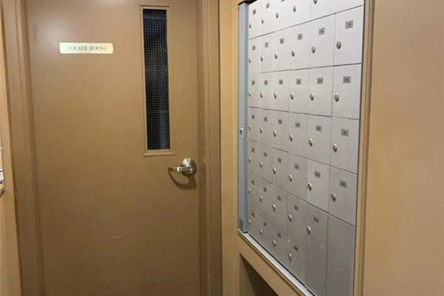 Additional image 4 of 500 Mapleview Drive 203