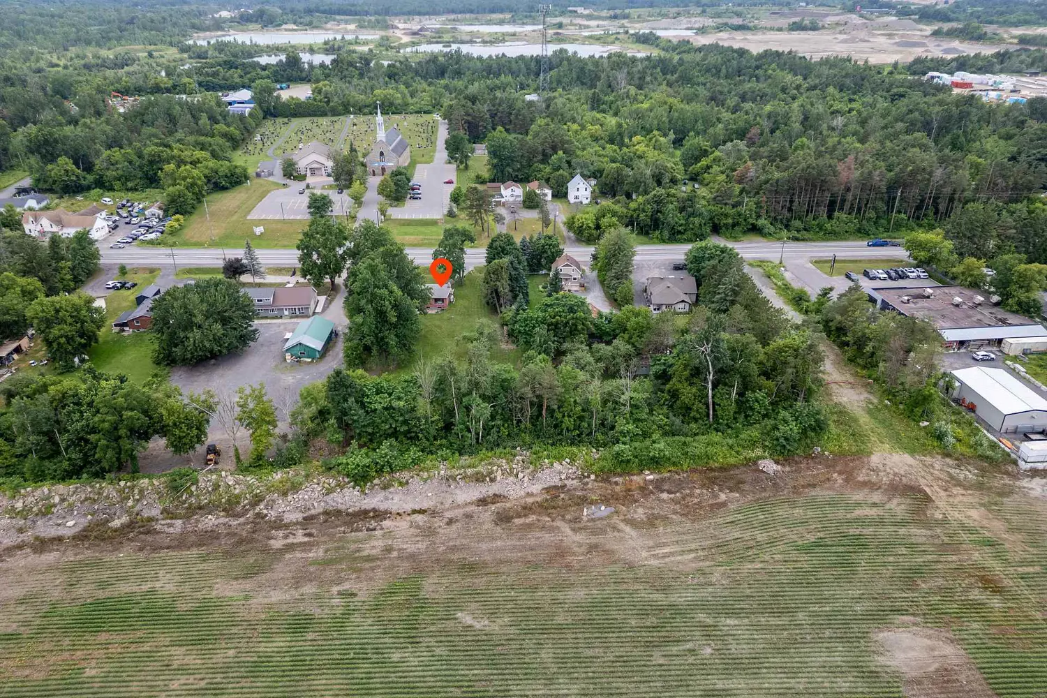 Additional image 9 of 5329 Bank Street