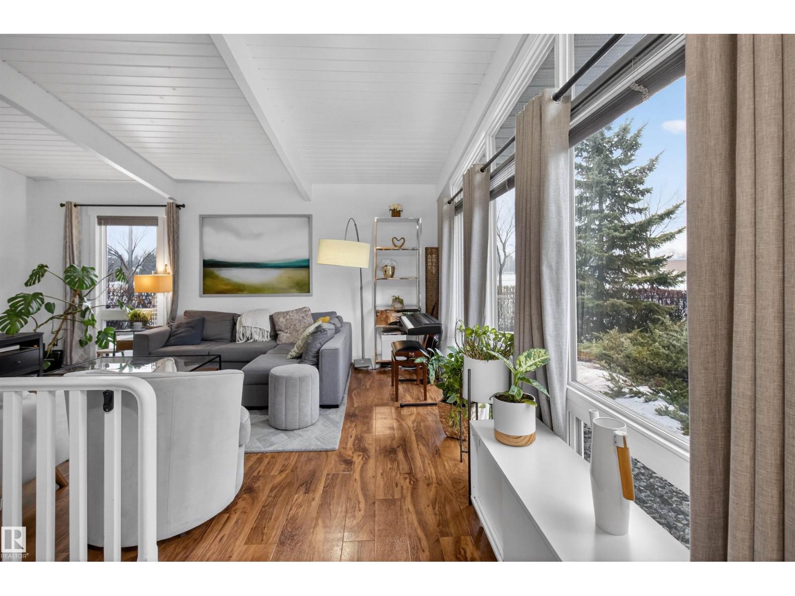 Additional image 6 of 15719 89a Avenue NW, Edmonton, AB, T5R4T1