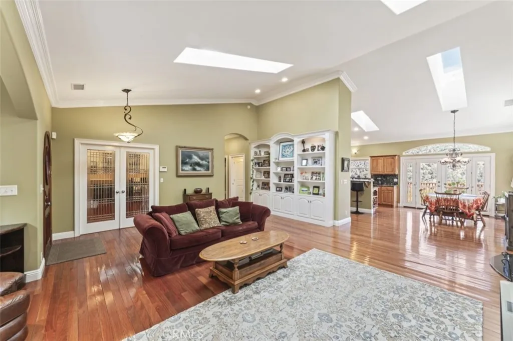 Additional image 5 of 2720 Hillcrest Ct, Pine Mountain Club, CA 93225