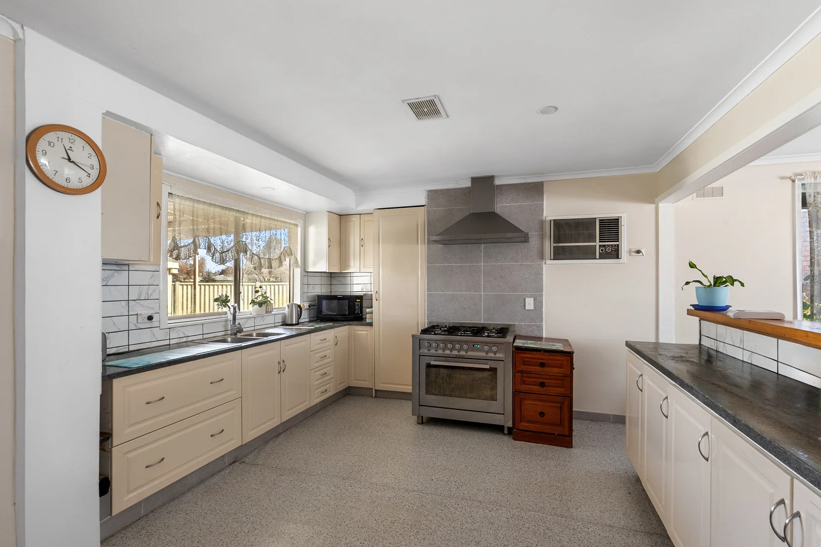 Additional image 2 of 9 Ross Street, Nagambie VIC 3608