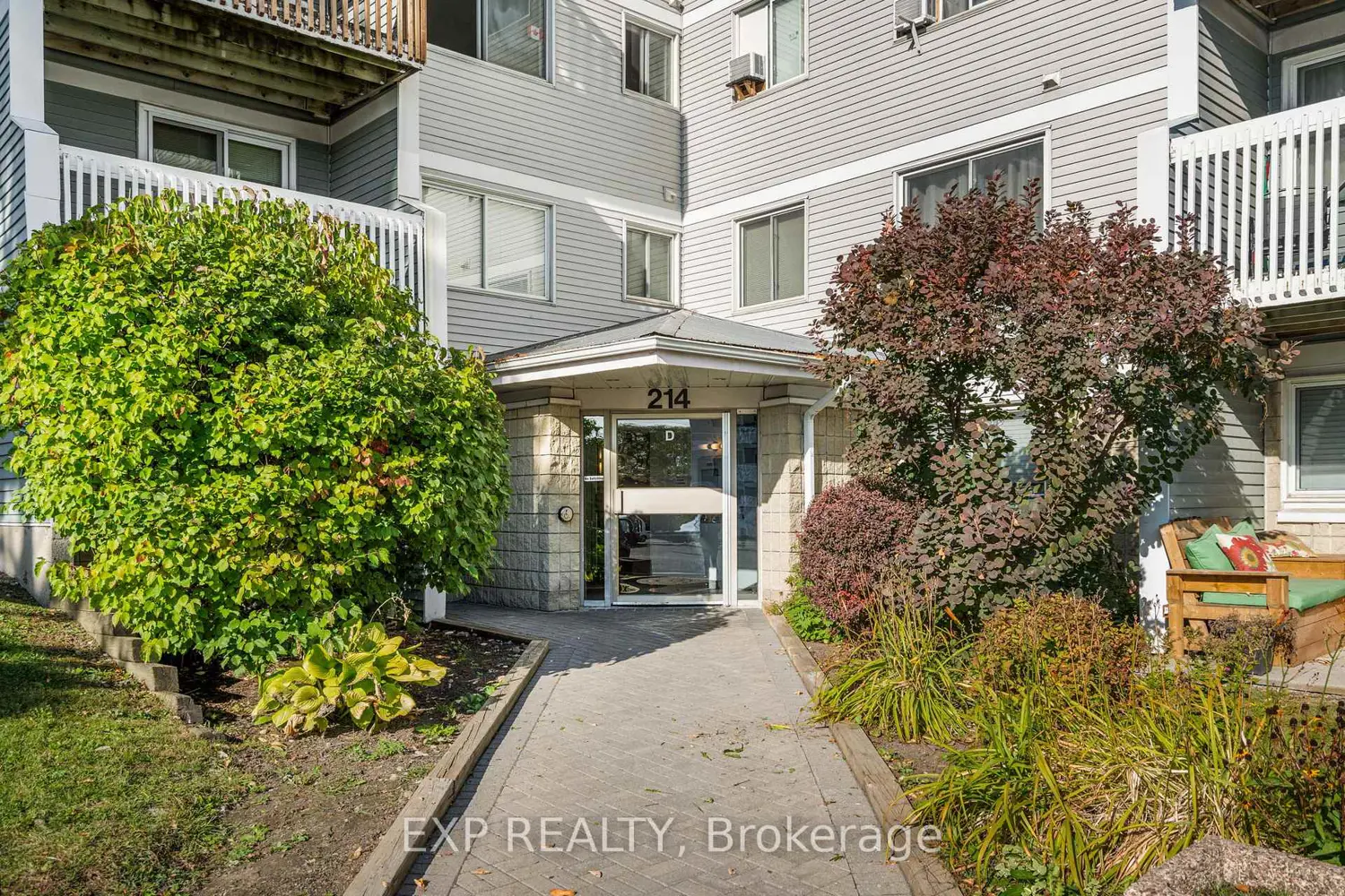 214 Viewmount Drive 209 photo 2
