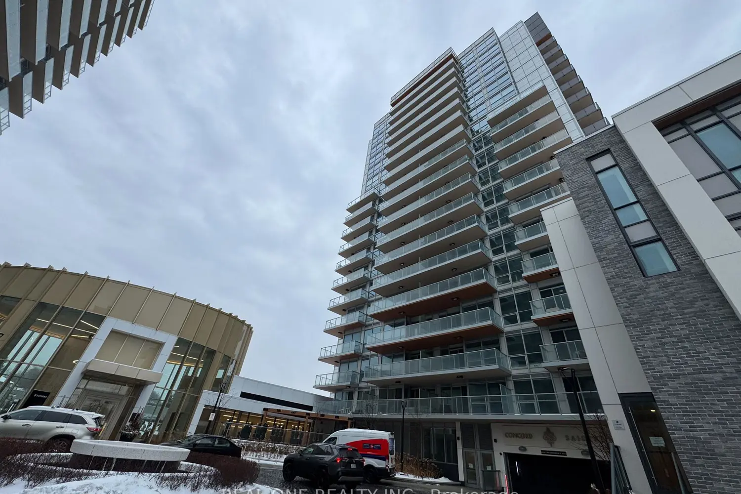 25 25 Mcmahon Drive 503