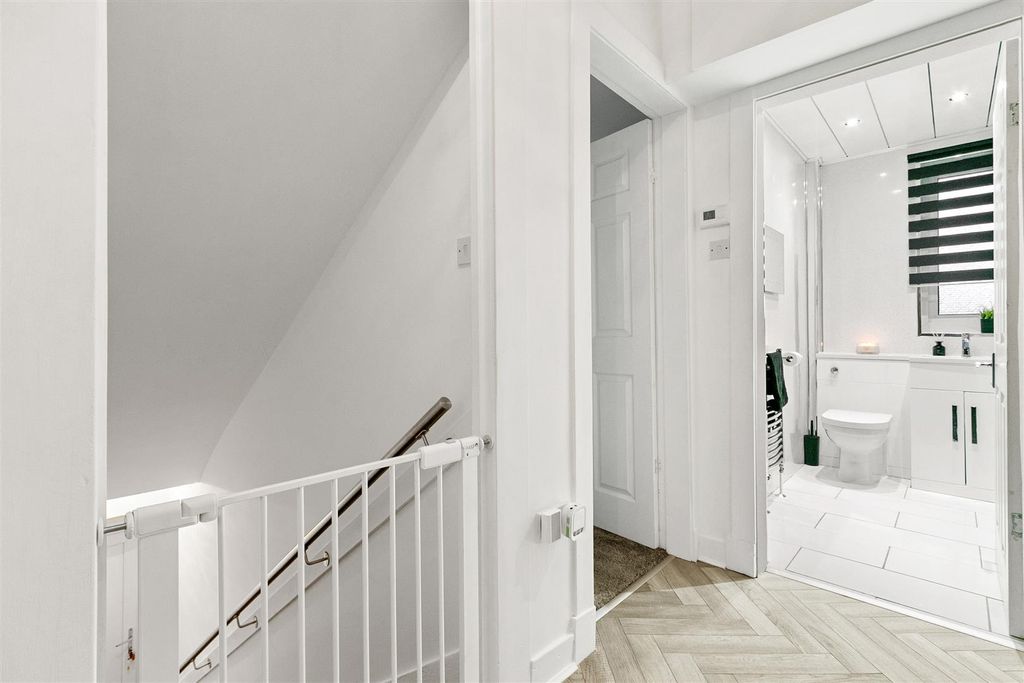 Additional image 16 of 2 bed flat for saleLilac Avenue, Clydebank G81