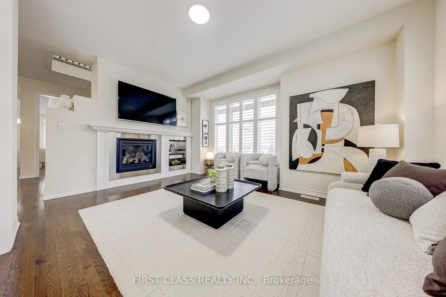 Additional image 7 of 2 James Parrott Avenue