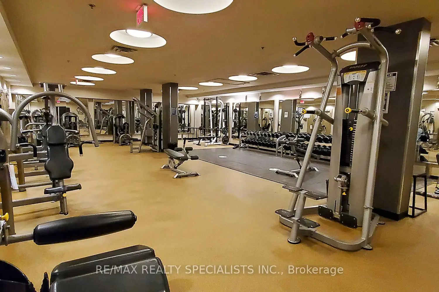 Additional image 19 of 50 Absolute Avenue 909