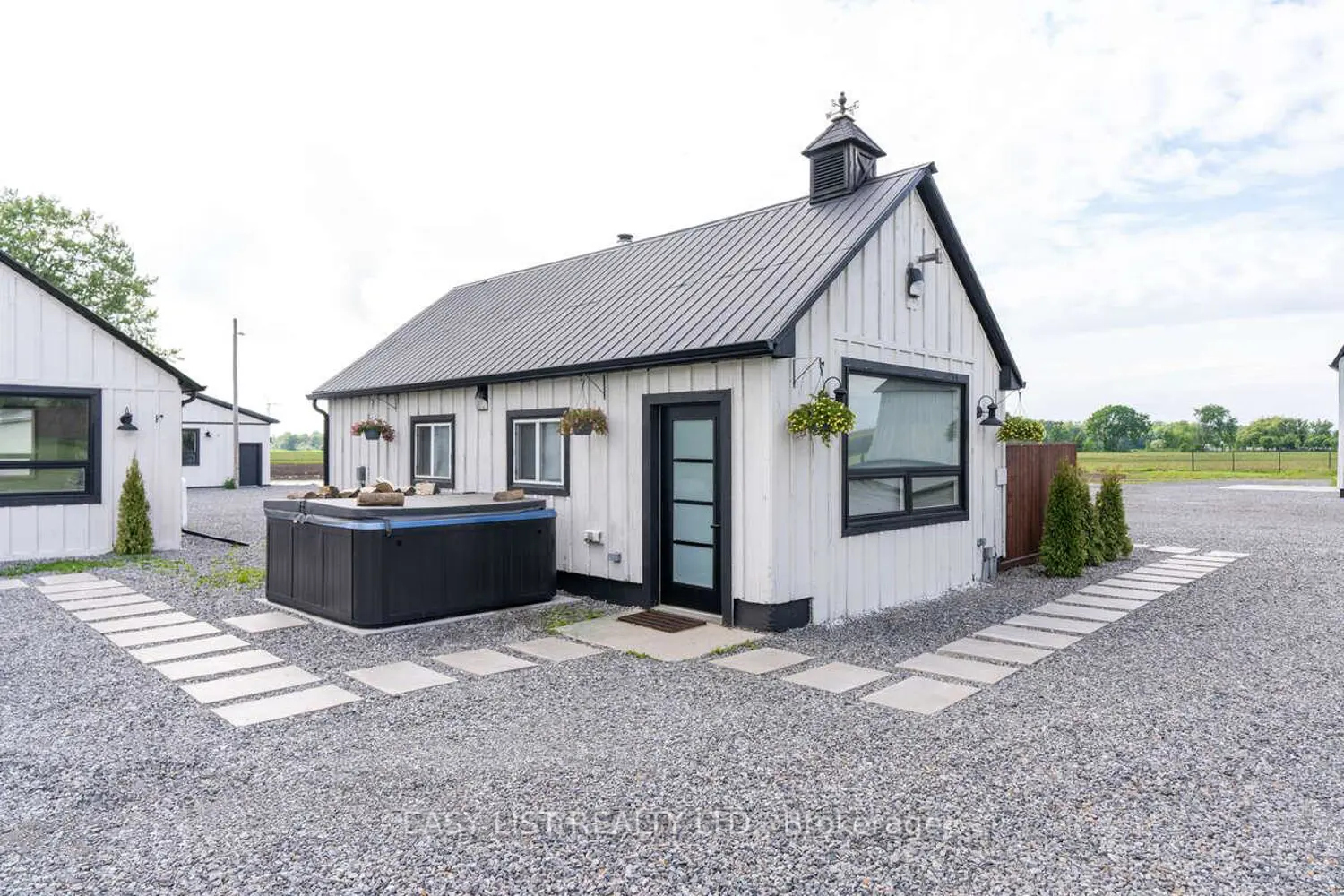 Additional image 3 of 21834 Hwy 3