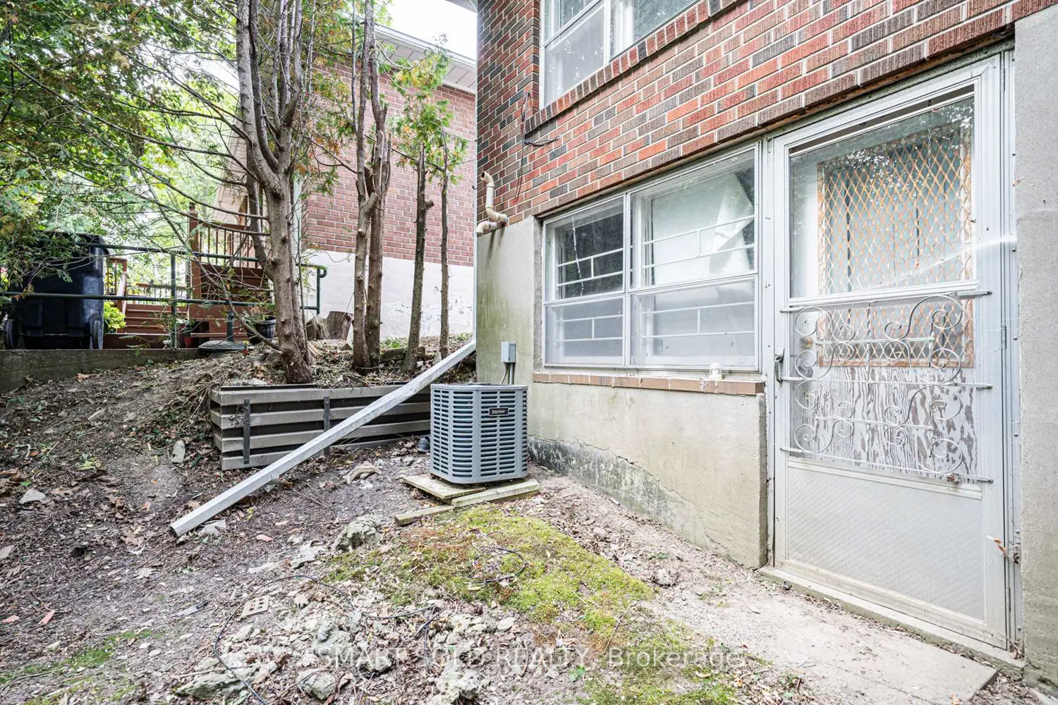 Additional image 16 of 81 Maxome Avenue