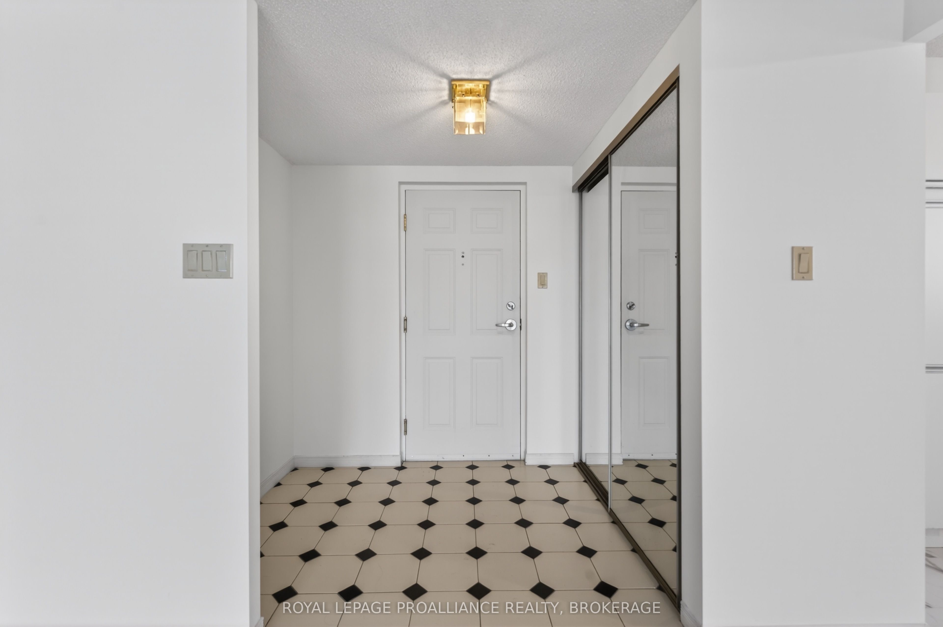 Additional image 4 of 1006-257 Bath Road, Kingston, ON, K7M 7T3