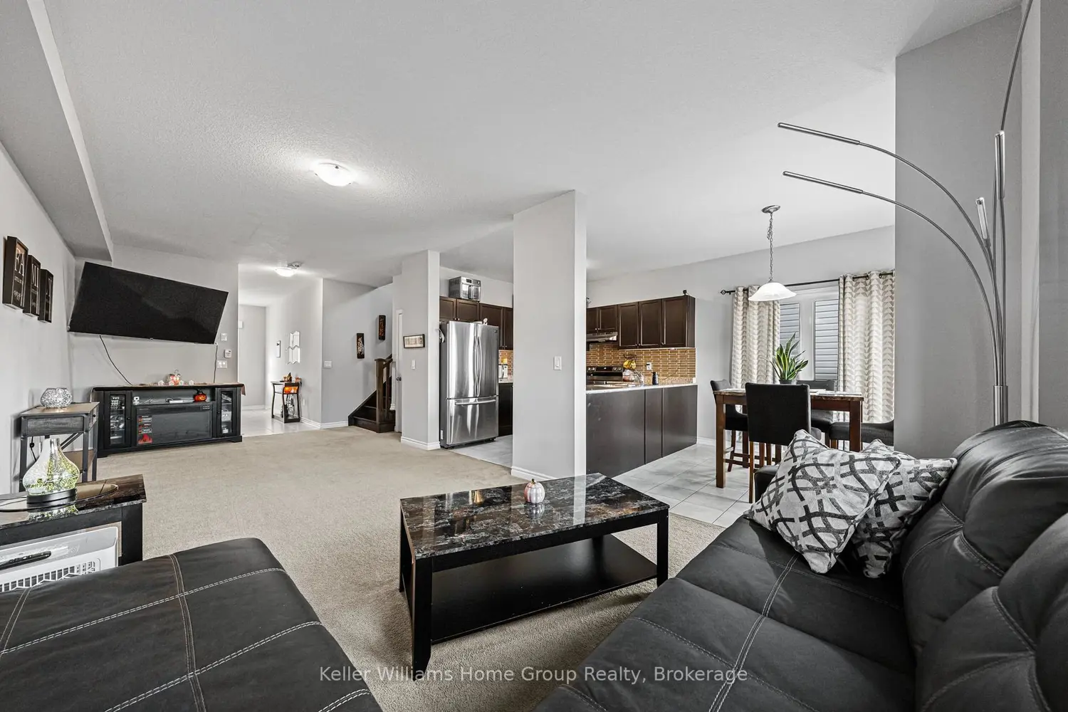 Additional image 2 of 24 Courtney Street