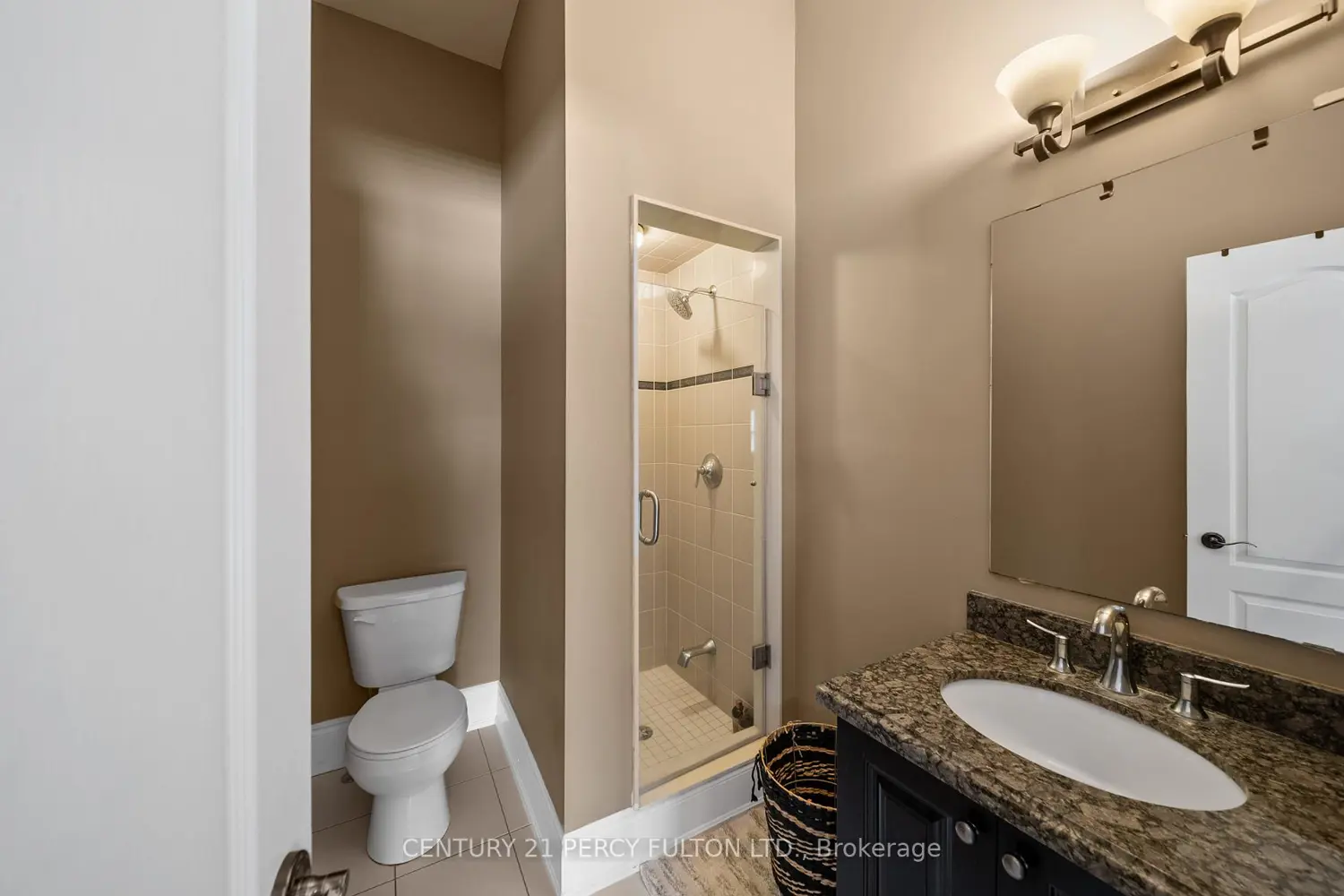 Additional image 15 of 5121 Tom Thomson Court