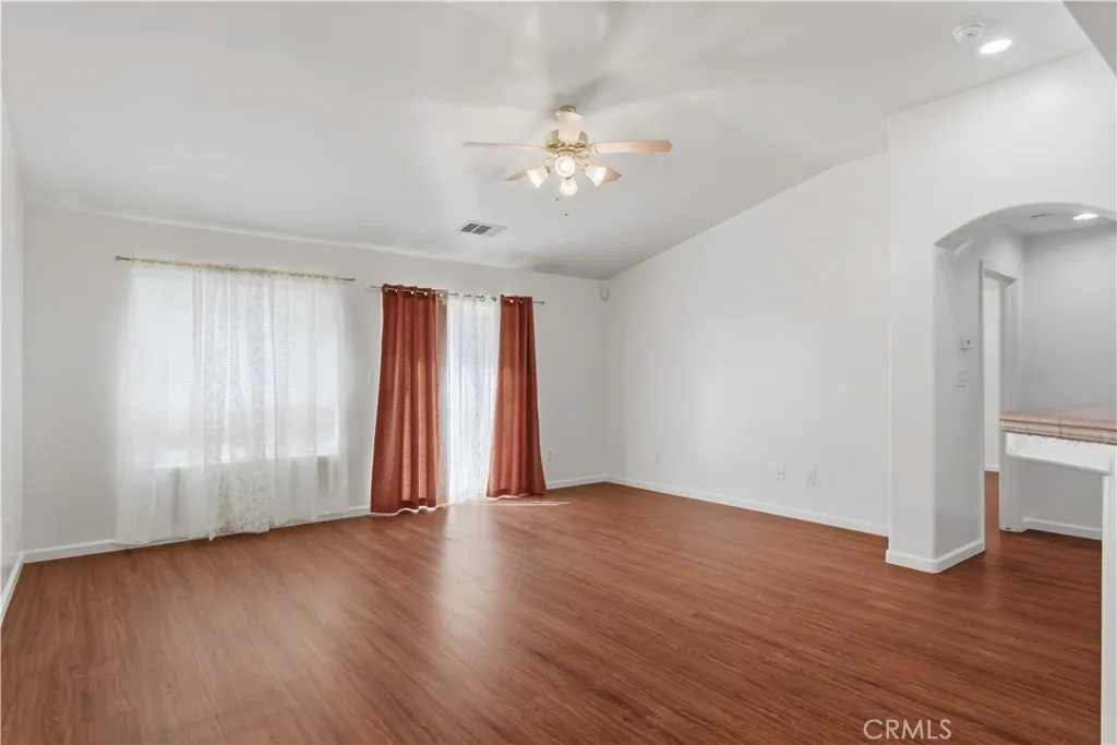 Additional image 53 of 8201 Capitan Dr, Bakersfield, CA 93313