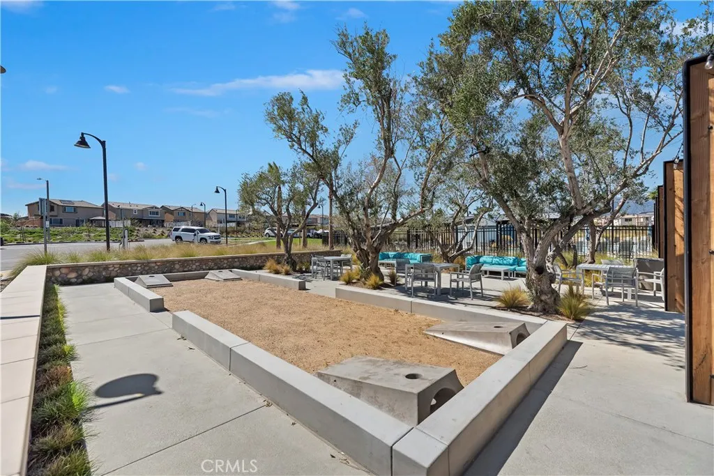 Additional image 55 of 364 Castaic Way, Rialto, CA 92377