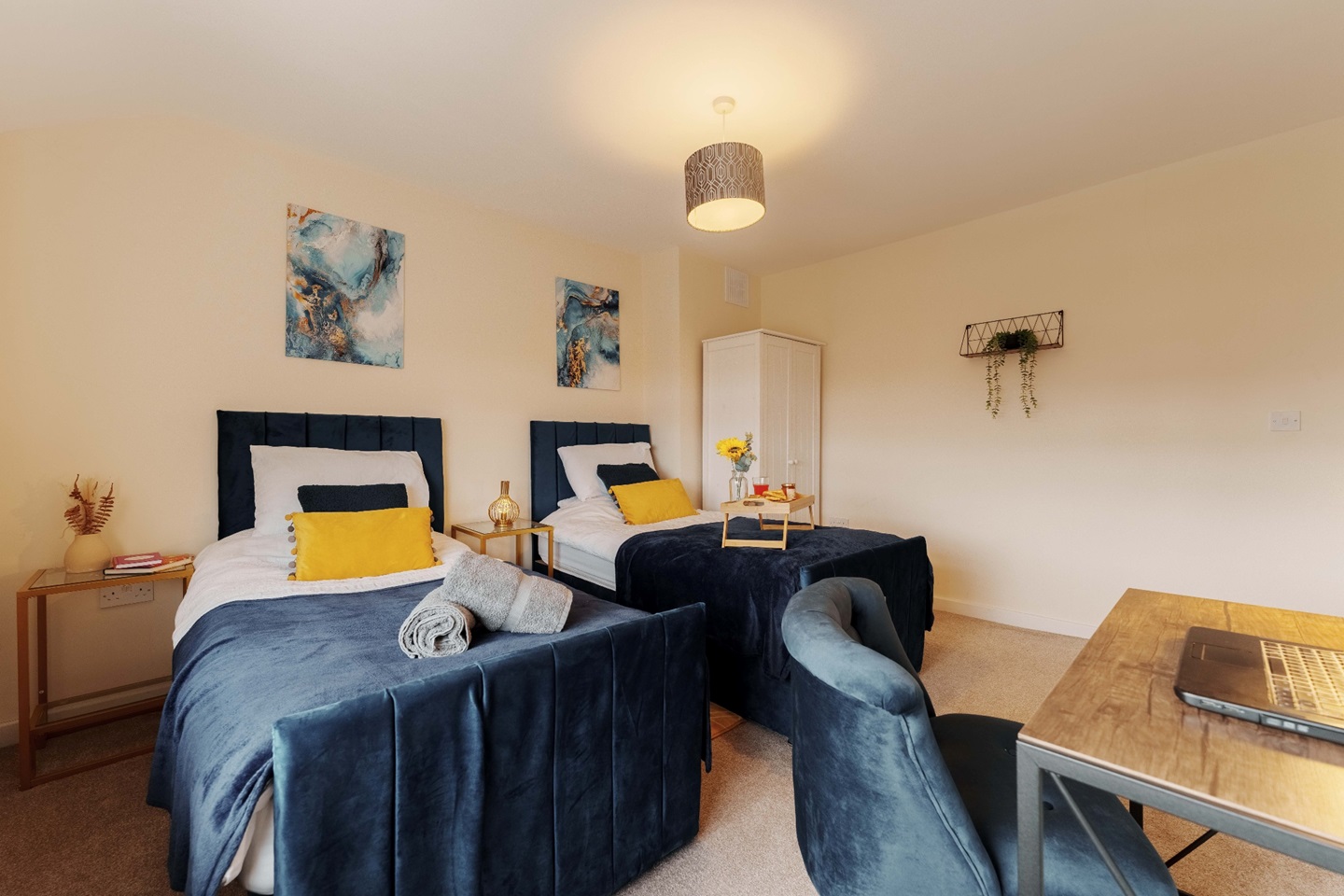 3 Bed Semi-Detached House, Armley Ridge Road, LS12, N1 7GU