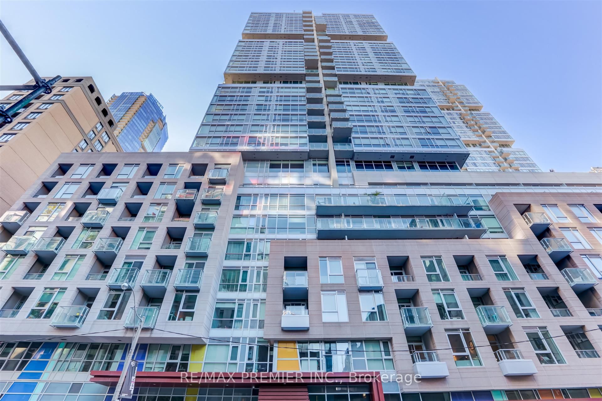 403-199 Richmond Street W, Toronto, ON, M5V 0H4