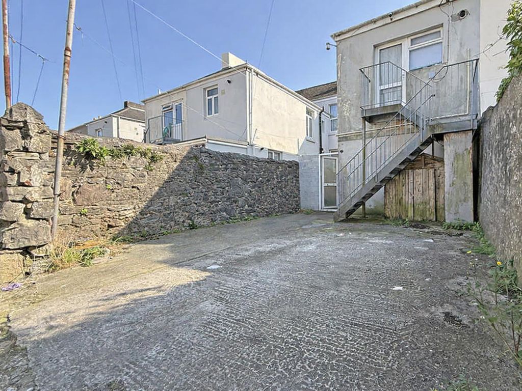 Additional image 9 of 2 bed flat for saleCromwell Road, St Judes PL4