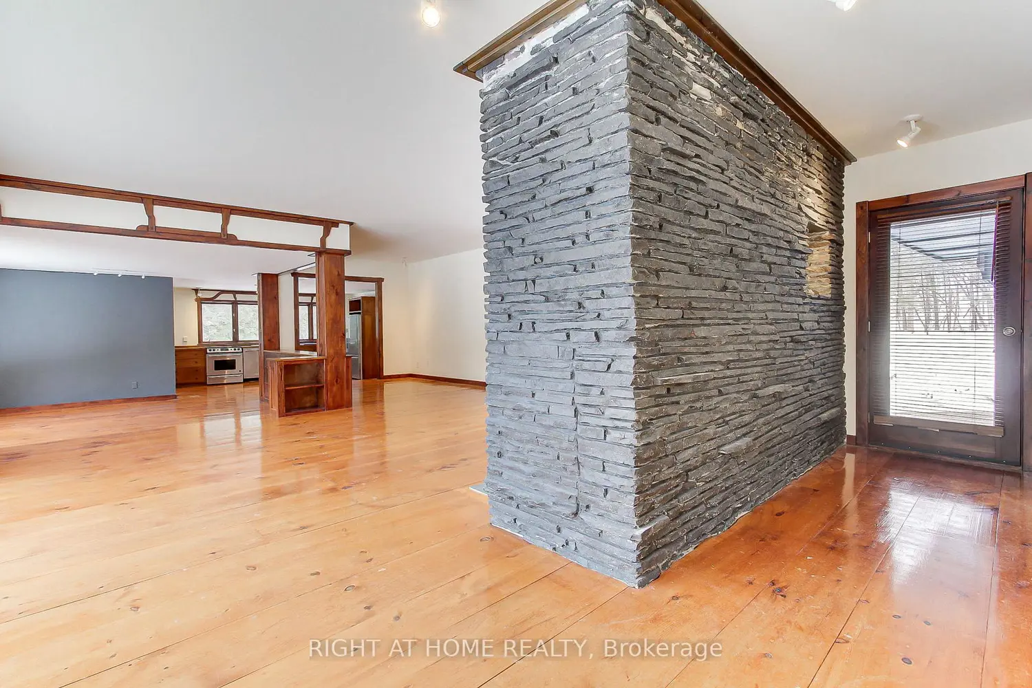 115 Valley Road photo 5