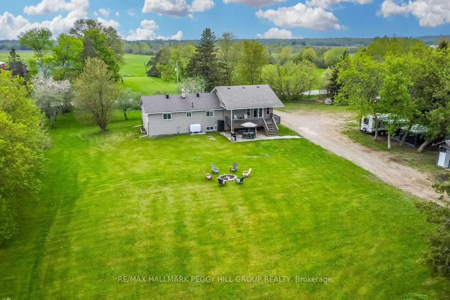 Additional image 2 of 8747 10Th Line