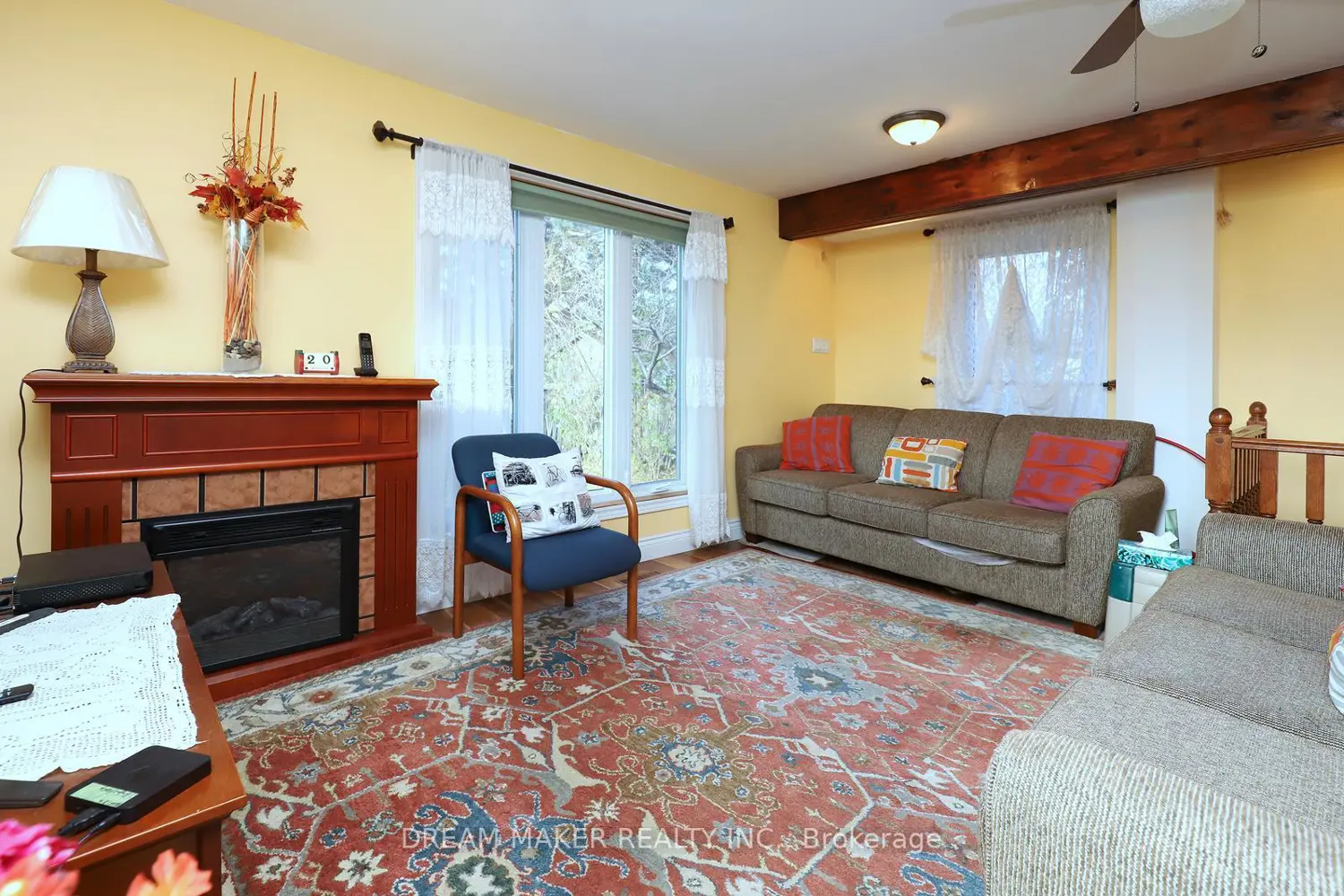 Additional image 13 of 4272 Wakefield Crescent