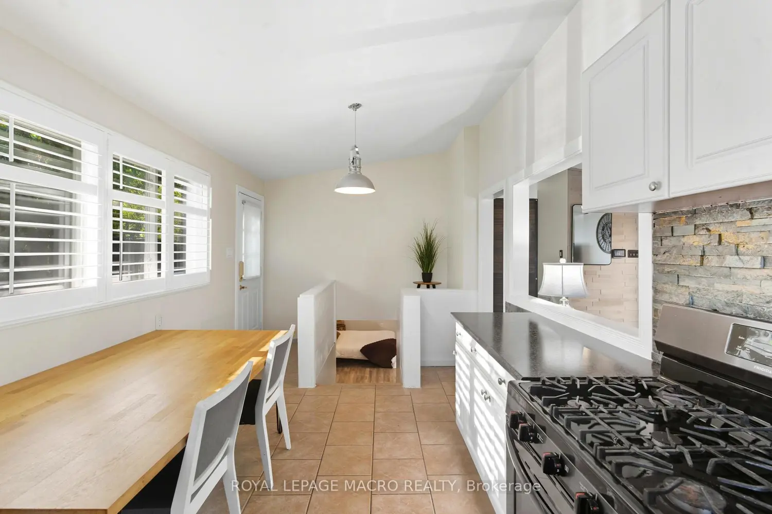 Additional image 11 of 17 Carmen Avenue