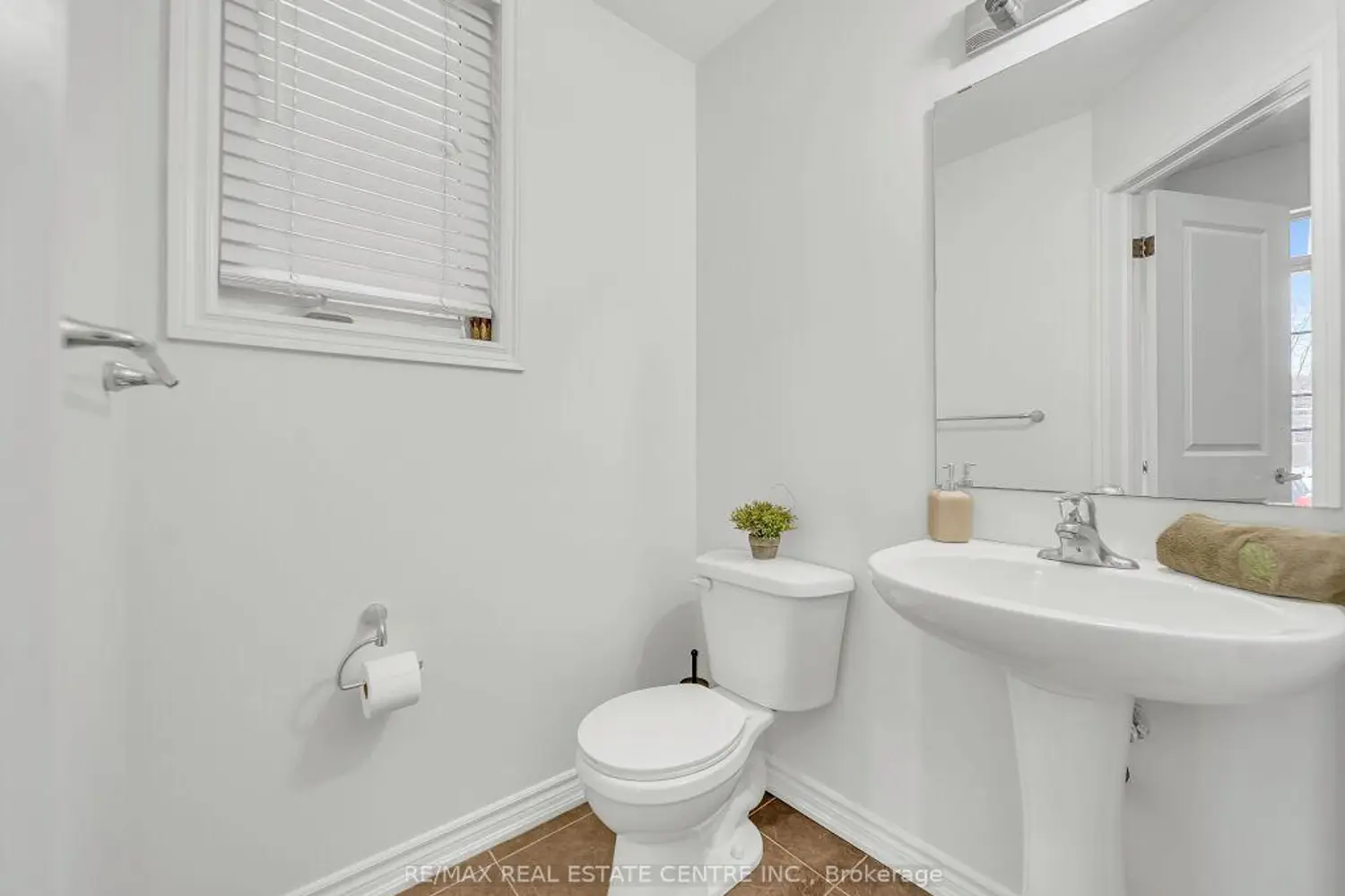 Additional image 11 of 3 Creighton Avenue