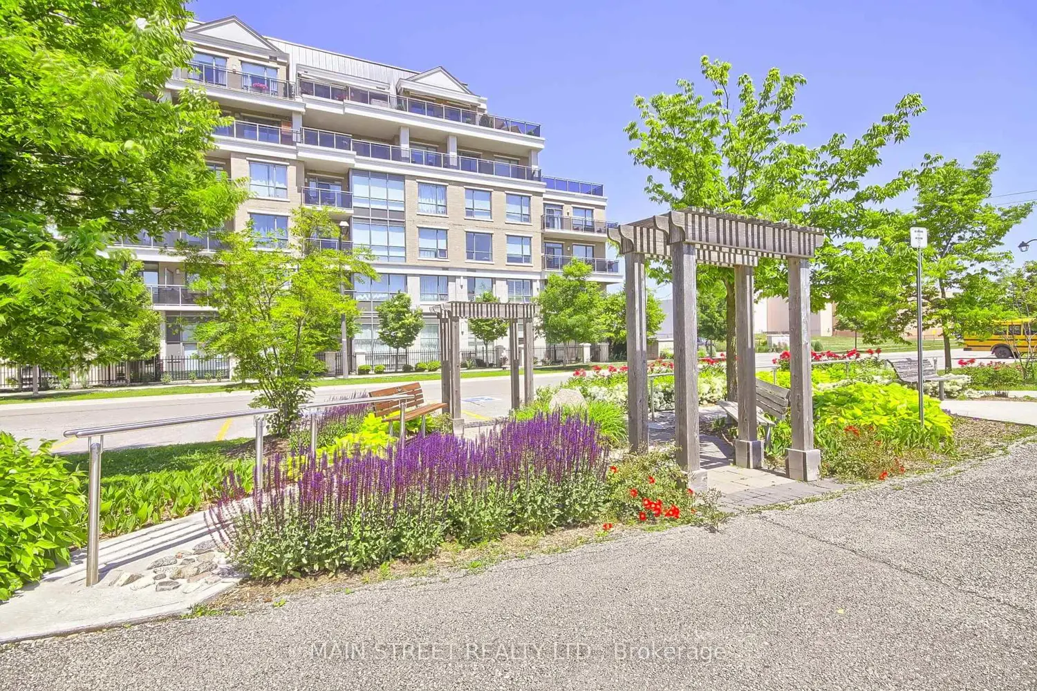 Additional image 17 of 111 Civic Square Gate 619