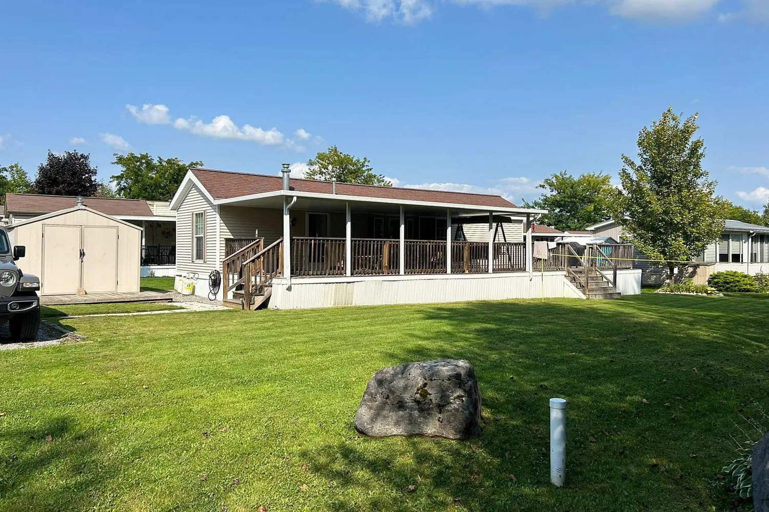 2346 Pigeon Lake Road