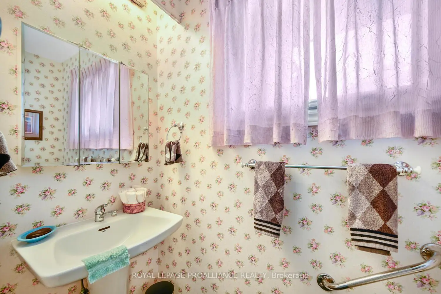 Additional image 5 of 10 Cliffside Crescent