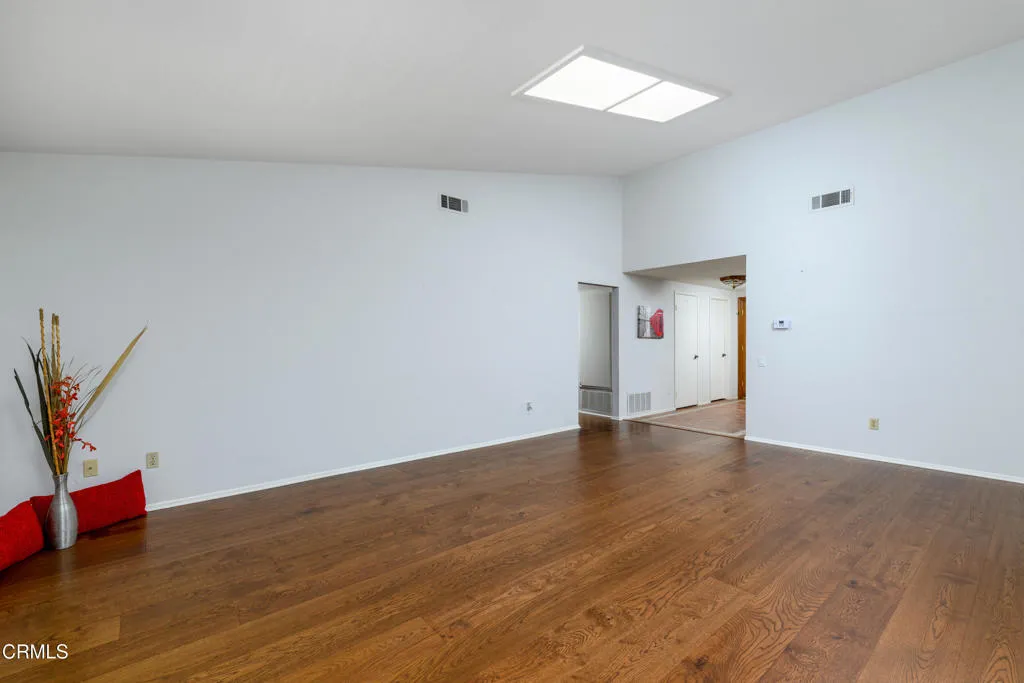 Additional image 28 of 40218 Village 40 Vlg, Camarillo, CA 93012