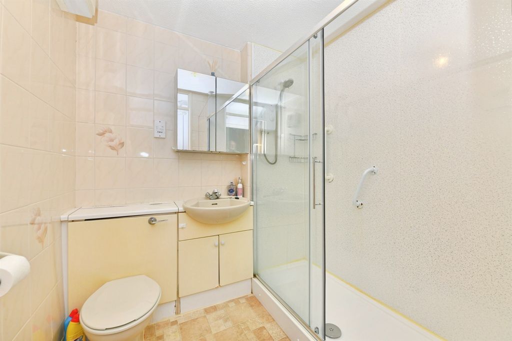 Additional image 13 of 2 bed flat for saleMudge Way, Plymouth PL7