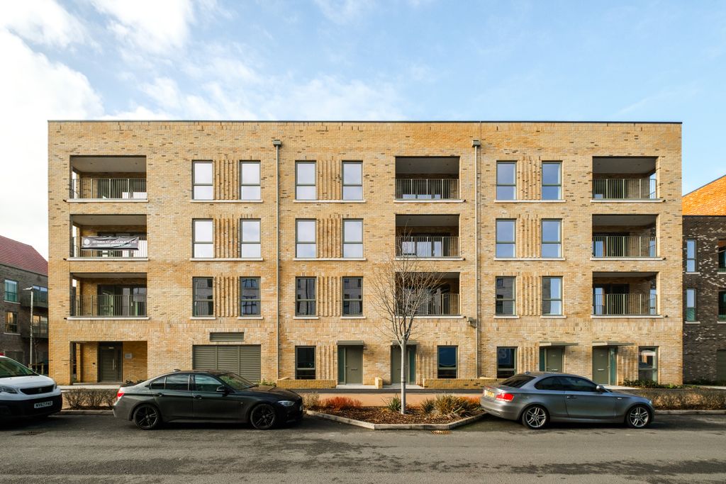 Additional image 12 of 2 bed flat for saleNewmarket Road, Cambridge CB5