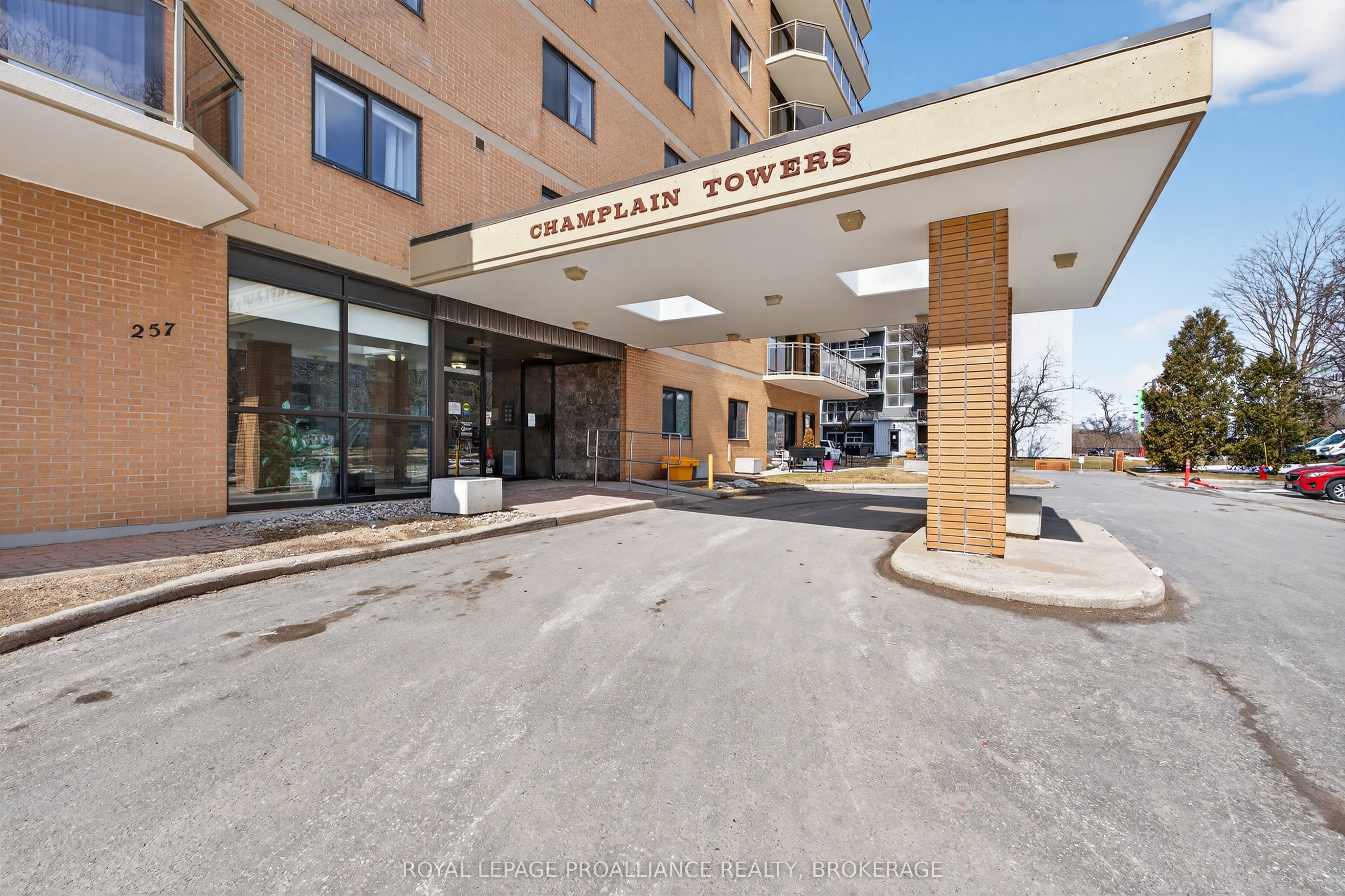 Additional image 2 of 1006-257 Bath Road, Kingston, ON, K7M 7T3
