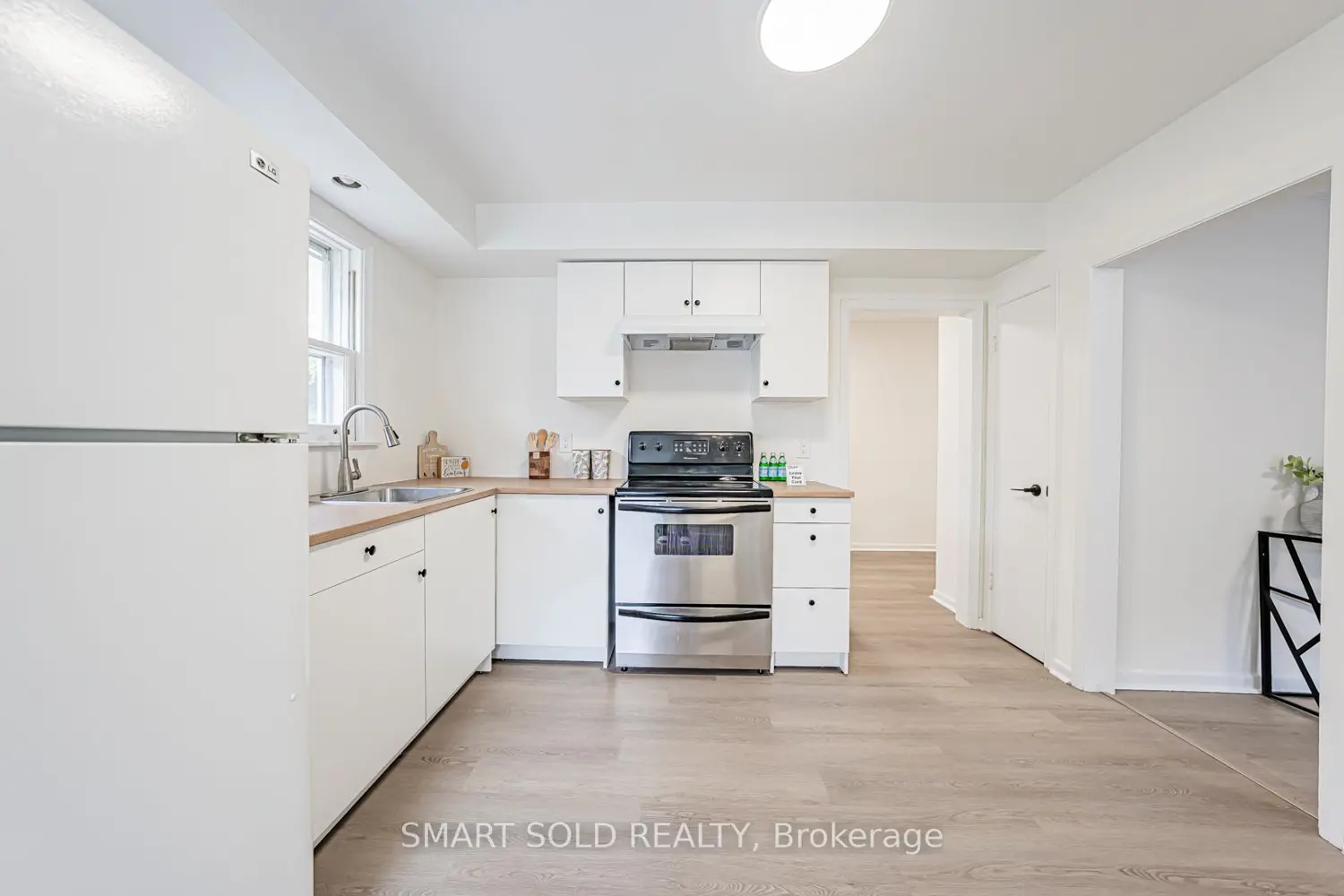 Additional image 5 of 81 Maxome Avenue