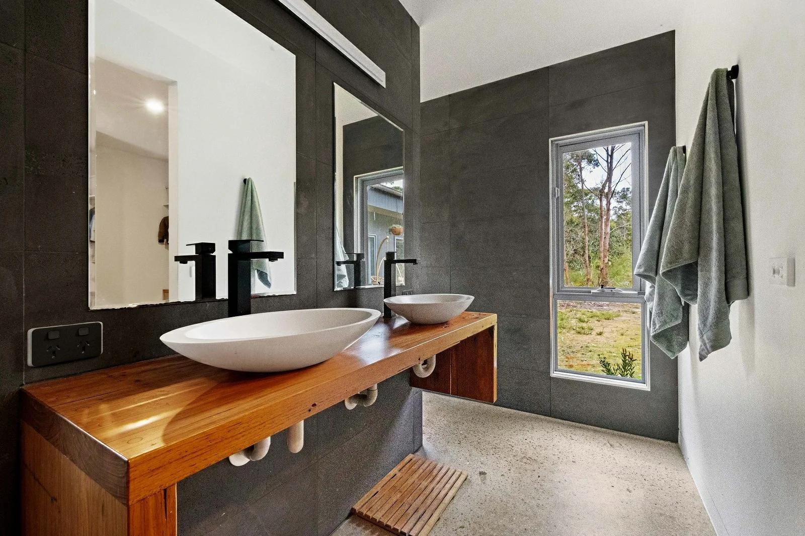 Additional image 11 of 170 Centre Road, Raymond Island VIC 3880