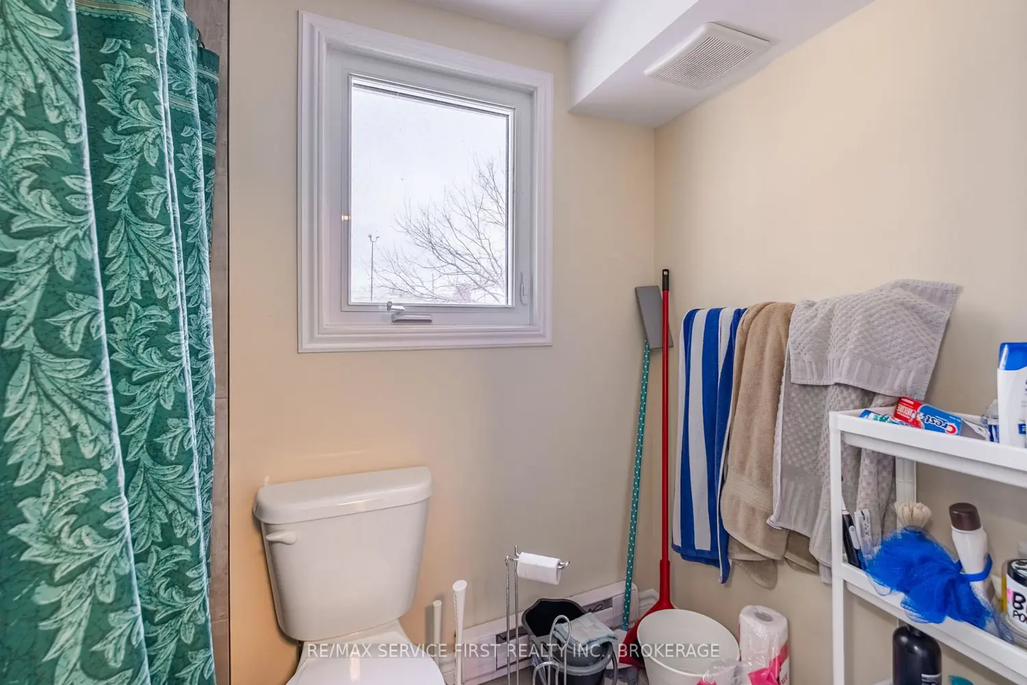 Additional image 11 of 240 Wellington Street