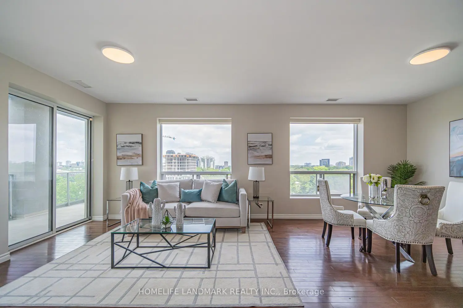 Additional image 7 of 223 Erb Street 501